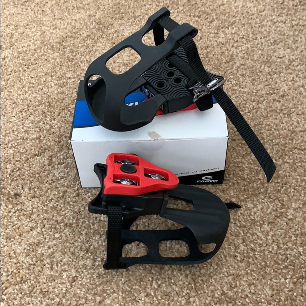 Exustar Peloton adaptor clip ins